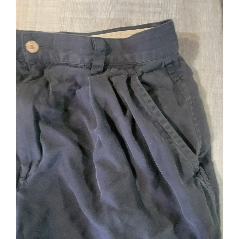 Tommy Bahama‎ Relax Shorts Mens 33 Black Chino 100% Silk Pleated Summer Casual